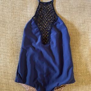 Acacia girls one piece swimsuit size M (2-4)